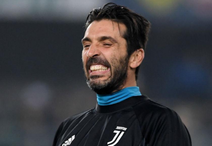 Di Usia 40 Tahun, Masa Depan Buffon di Juventus Masih Tanda Tanya