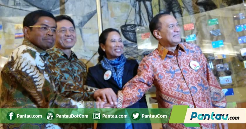 Nilai Tukar Rupiah Hampir Rp14.000, Gubernur BI: Jangan Lihat Nominal Saja