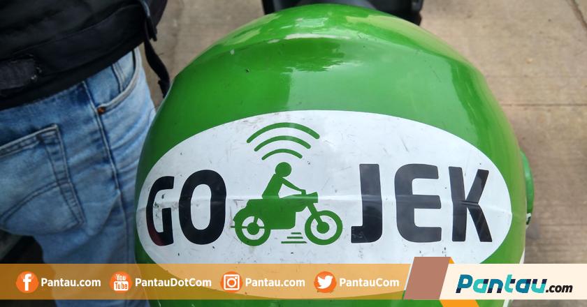 Driver GoJek Ini 'Gemetar' Saat Ditumpangi Nadiem Makarim