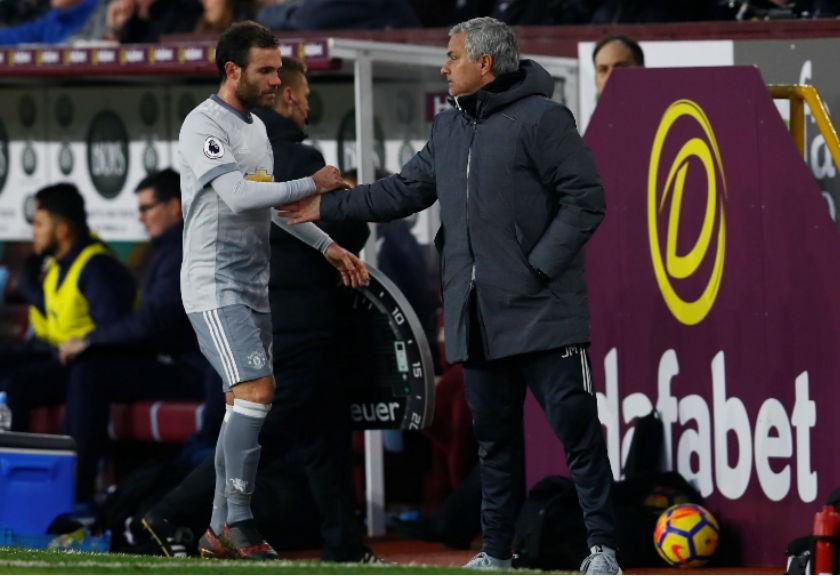 Akhirnya, Mata Perpanjang Masa Bakti di Manchester United