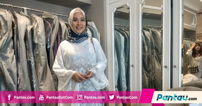 Hamil 7 Bulan, Poppy Bunga Sering Kangen Suami