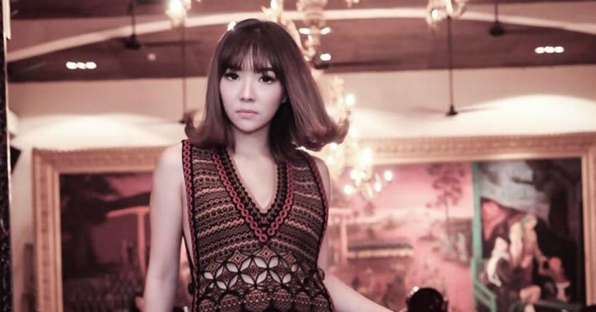 Pamer Belahan Dada, Gisella Anastasia Dikritik Netizen