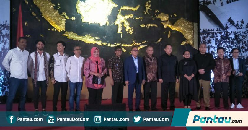 Para Tokoh Bacakan Puisi dalam Peringatan 20 Tahun Reformasi