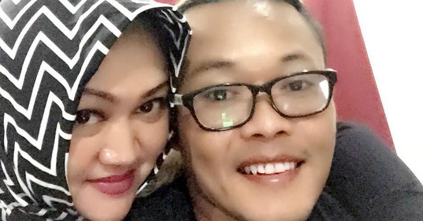 Pantau Foto: Intip 20 Tahun Kemesraan Sule dan Istri, Bakal Jadi Kenangan?
