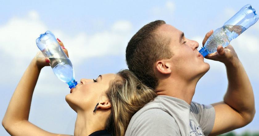 5 Cara Efektif untuk Mengontrol Rasa Haus Saat Puasa