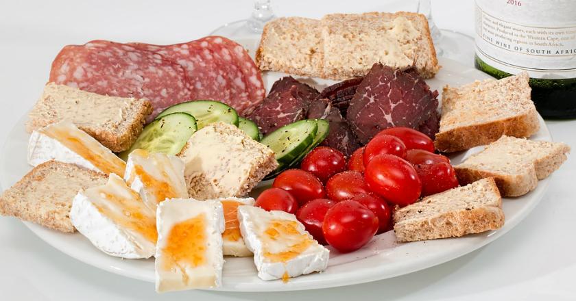 Jangan 'Nyinyir', Ternyata Ada Barang Yang Tak Naik Pas Puasa