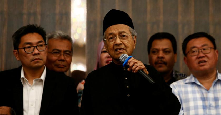 Ucapkan Selamat kepada Mahathir Mohamad, Ini Harapan Jokowi