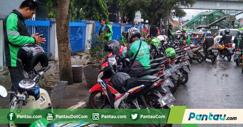 Ojek Online Berkembang, Menkominfo Janjikan Ponsel 4G Murah