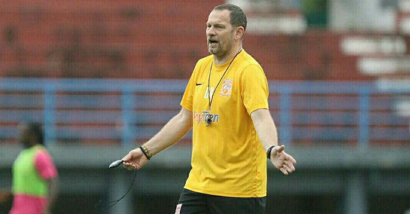 Dejan Antonic Kecewa Borneo FC Raih Hasil Imbang dari Persebaya