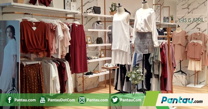 Waspada Pasca Teror Bom, Warga Pilih Belanja Via Online