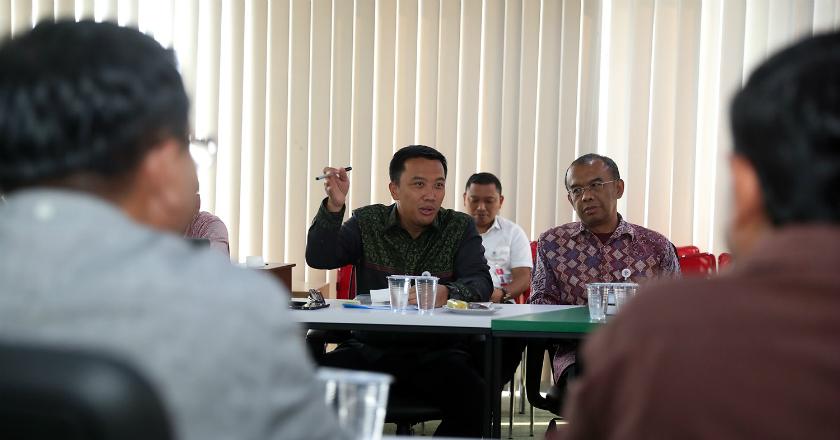 Menpora Janjikan Bonus untuk Juara Dunia Panjat Tebing