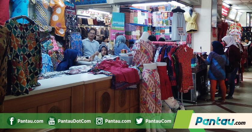 Murah Mana Belanja di Tanah Abang Atau Thamrin City?