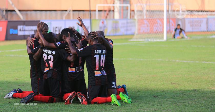 Persipura Bantai Madura United Enam Gol Tanpa Balas