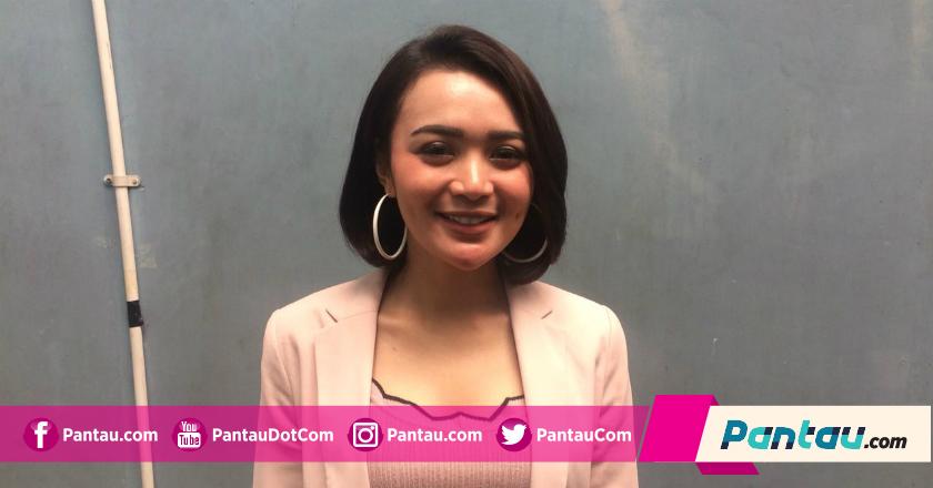 Resmi Bercerai, Wika Salim Lebih Keras Cari Uang