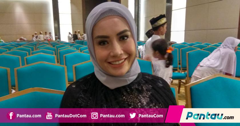 Usai Kembali Berhijab, Shinta Bachir Ingin Segera Punya Suami