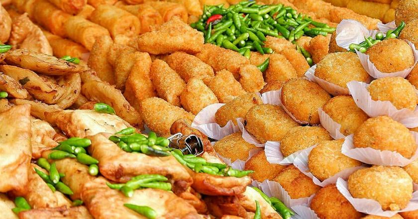 Buka Puasa Pakai Gorengan Takut Panas Dalam? Begini Cara Konsumsinya