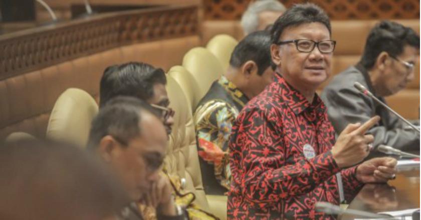 e-KTP Tercecer di Bogor, Tjahjo: Pasti Ada Unsur Sabotase