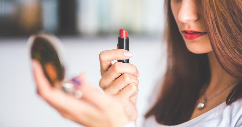 Trik Tampil Cantik untuk Kamu Wanita Sibuk