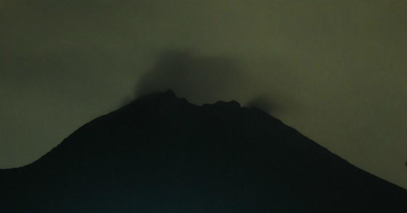 Gunung Merapi Meletus Dua Kali Jumat Malam, Berpotensi Hujan Abu