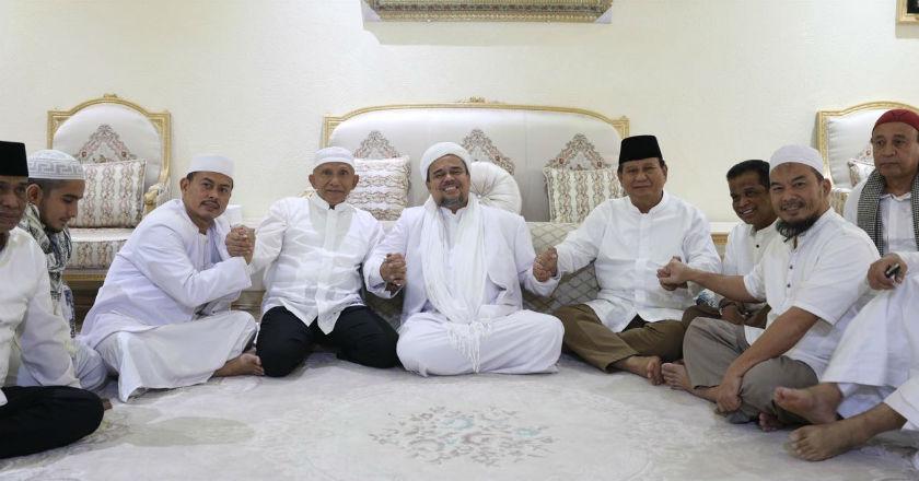 Pantau Foto: Pertemuan Habib Rizieq, Prabowo dan Amien Rais di Mekah