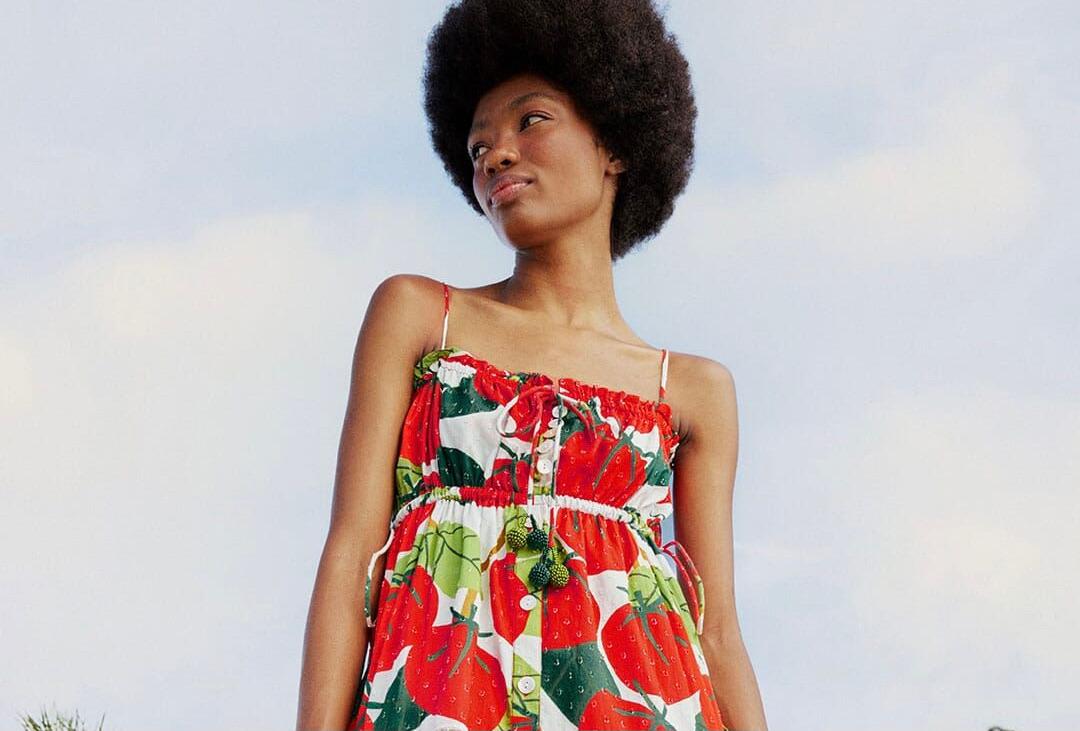 Viral! Tren Fesyen 'Tomato Girl' dari Mediterania