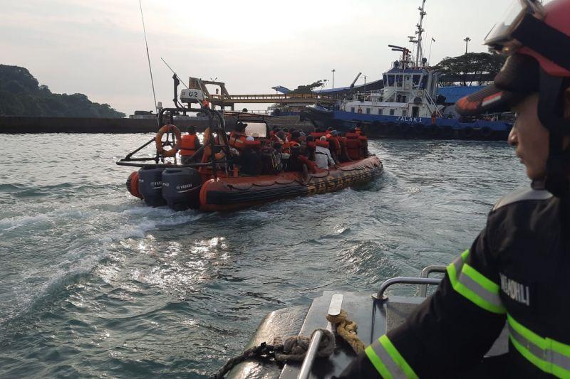 Jumlah Penumpang Kapal yang Terbakar di Perairan Merak-Bakauheni Sebanyak 456 Orang