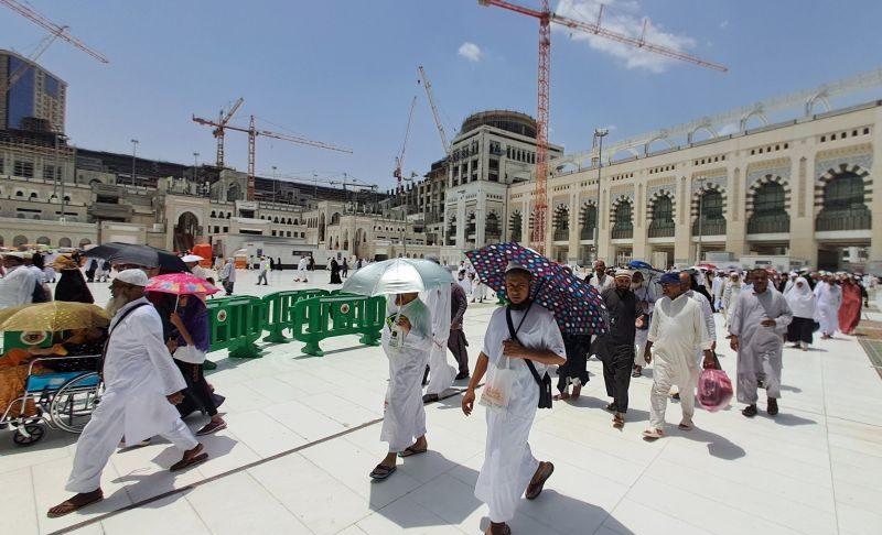 Jemaah Calon Haji Indonesia Diimbau Salat Jumat Terakhir di Hotel