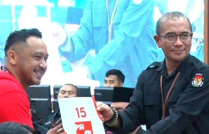 PSI Daftarkan 580 Bacaleg DPR ke KPU RI
