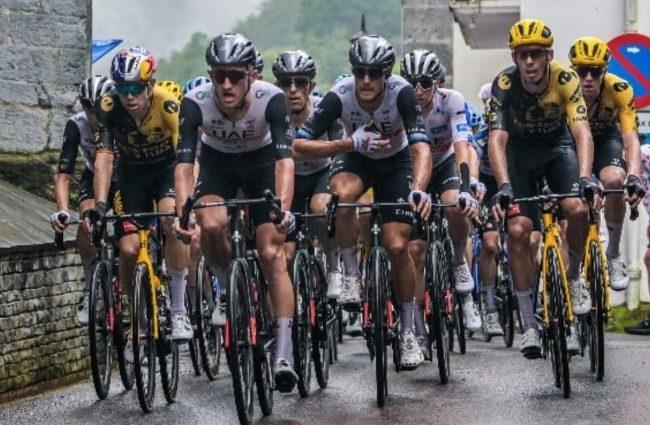 Kerusuhan Terus Berlangsung, Peserta Tour de France Khawatir Masuki Wilayah Prancis