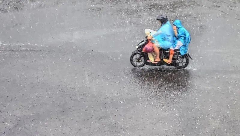 BMKG Prediksi Hujan Deras Guyur Sebagian Besar Wilayah Indonesia Hari Ini