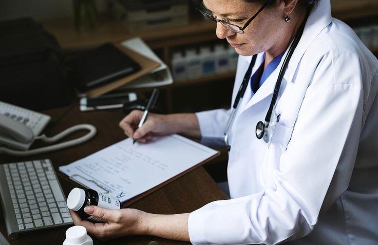 Keren! Google Lens Bisa Baca Tulisan Unik Dokter