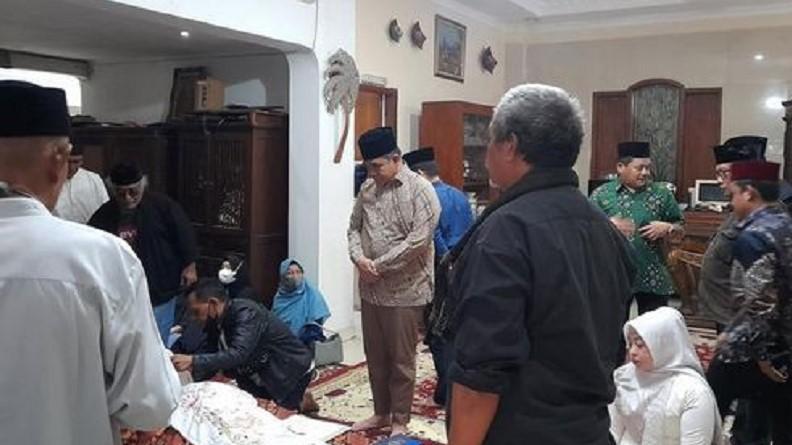 Jenazah Ridwan Saidi Siap Dimakamkan di TPU Karet Bivak