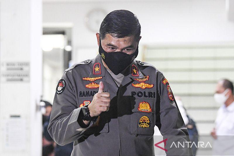 Terlibat Kasus "Sambotage", Kombes Pol. Murbani Budi Pitono Didemosi Satu Tahun!