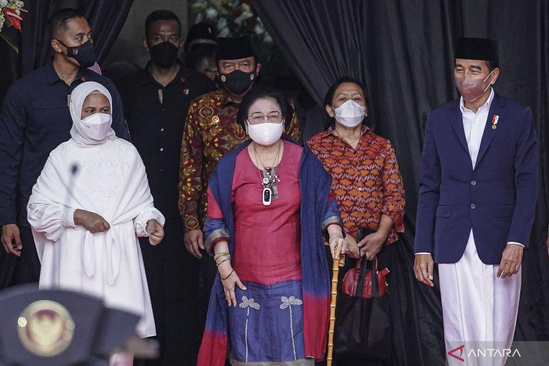 Anggap Megawati sebagai Ibu Sendiri, Jokowi: Anak Kadang Ada yang Bandel, Wajar