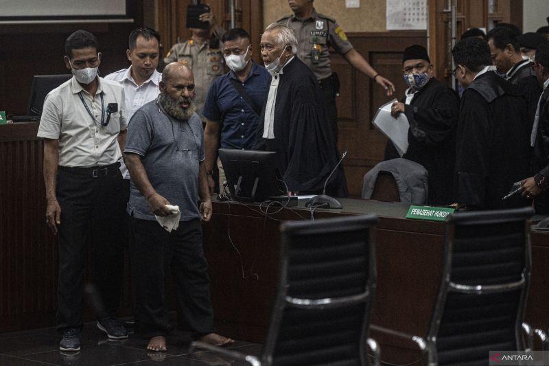 Hakim Sebut Kondisi Lukas Enembe Kritis dari Catatan Dokter