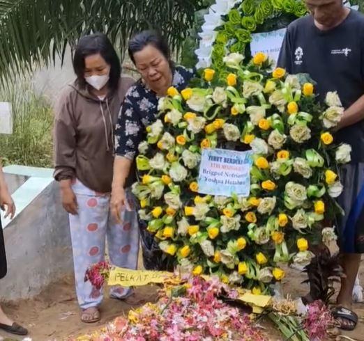 Keluarga Brigadir J Inginkan Jasad Dimakamkan Kembali Secara Militer