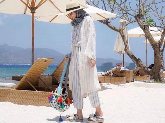 Inspirasi Tampil Stylish dan Nyaman untuk Liburan di Akhir Tahun