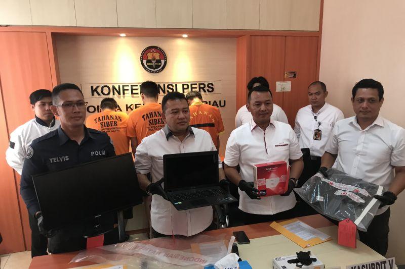 Komplotan Judi Online Raja Hoki Ditangkap di Batam, Server Pusatnya di Filipina