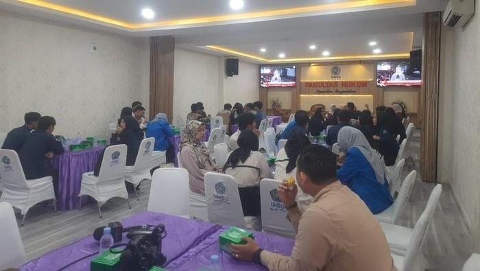 FH UMSU Medan Nobar Vonis Ferdy Sambo