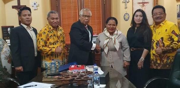 Optimisme KPK Respons OC Kaligis Bela Lukas Enembe