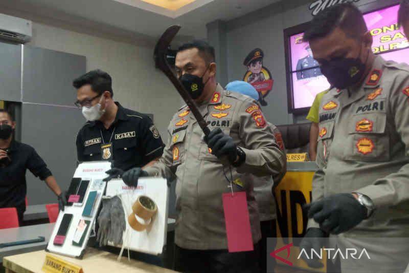 Candu Judi Online Jadi Terlilit Hutang, Sopir Taksi Online Dibunuh