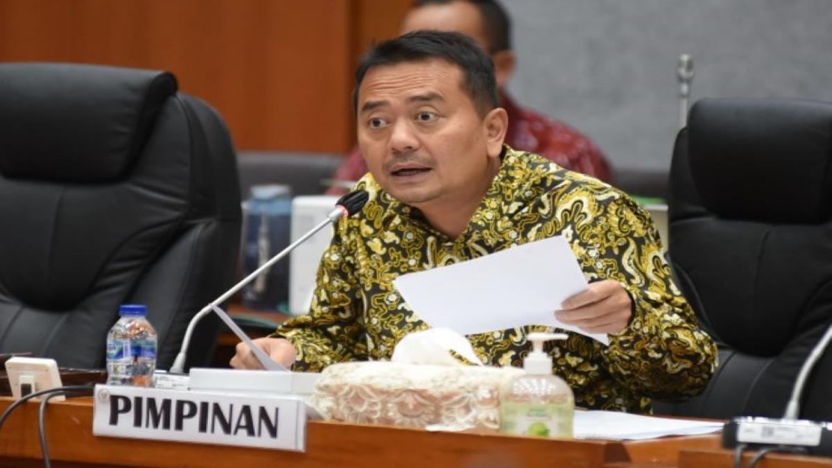 Komisi X DPR Minta PTN Siapkan Skema Keringanan UKT Bagi Mahasiswa Tak Mampu