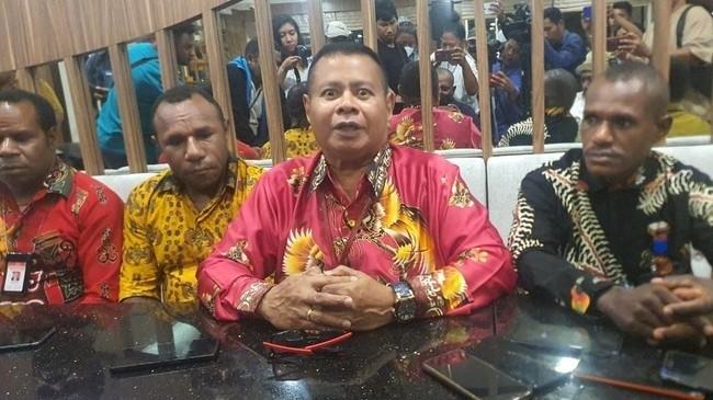 Kuasa Hukum Lukas Enembe Kirim Dokter Pribadi ke RSPAD Gatot Subroto