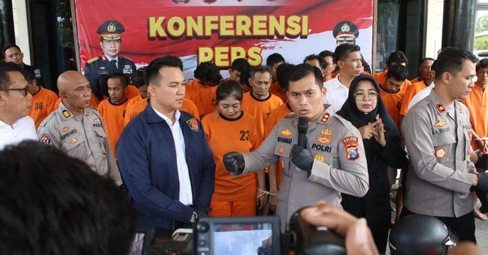 Polisi Tangkap 2 Perampok Minimarket di Nganjuk, Ternyata Wanita!