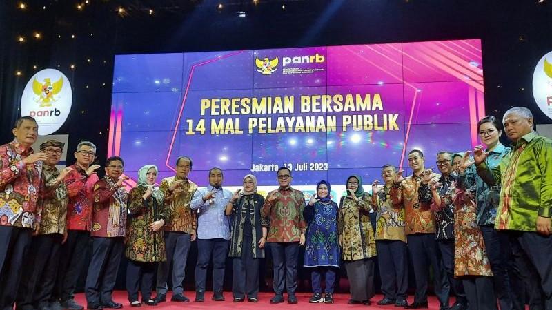 Menpan RB Resmikan 14 Mal Pelayanan Publik