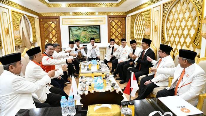 Tak Terlihat Saat Deklarasi, Salim Segaf Bertemu Anies Sebelumnya