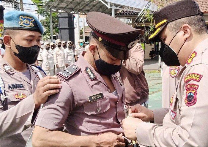 Pengakuan Aipda Aziz Lupi, Sudah 10 Kali Tiduri Istri Prajurit TNI Sertu Anwar