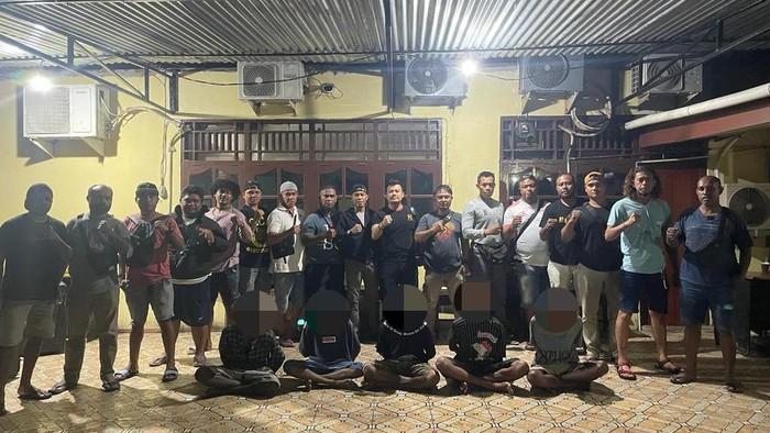 Polisi Kembali Ringkus 5 Pelaku Pembakar Wanita di Sorong