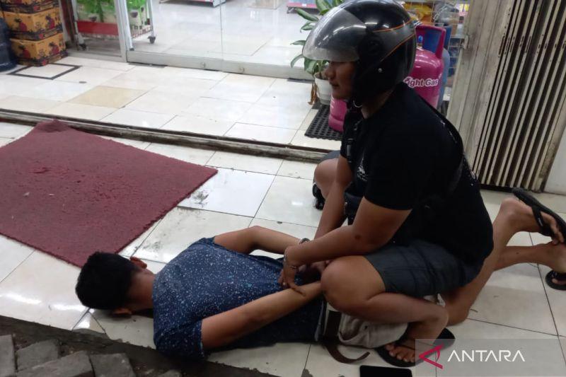 Diduga Edarkan Sabu, eks Anggota Polri di Rembiga Mataram Ditangkap!