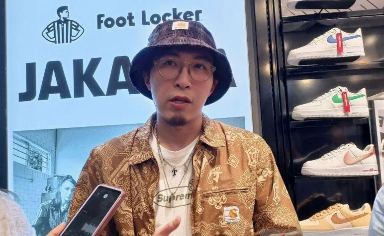 Intip Cara Dokter Tirta Rawat Koleksi 615 Pasang Sepatu
